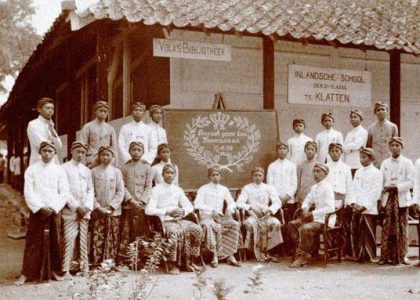 Sejarah Pendidikan di Indonesia: Dari Tradisi Lisan hingga Era Digital
